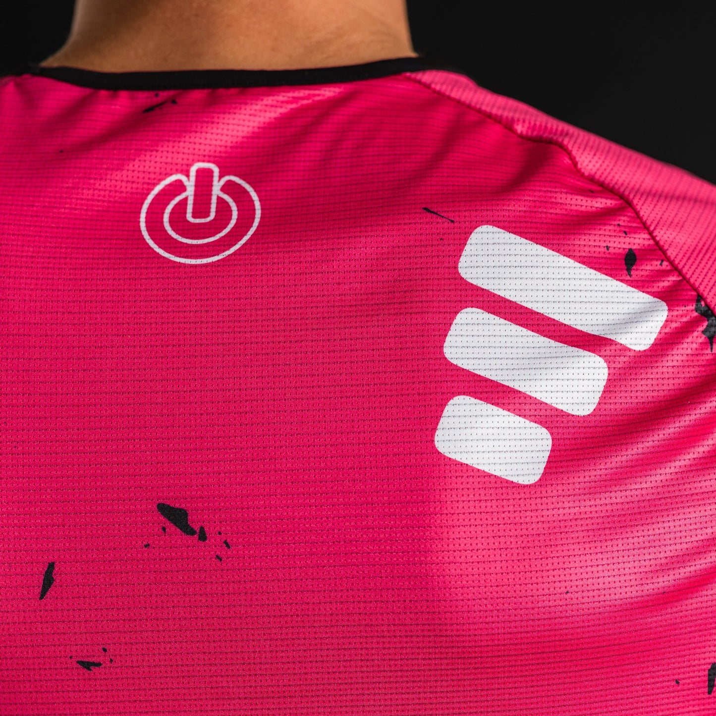 OBLIVION CARBON: MAGENTA EDITION