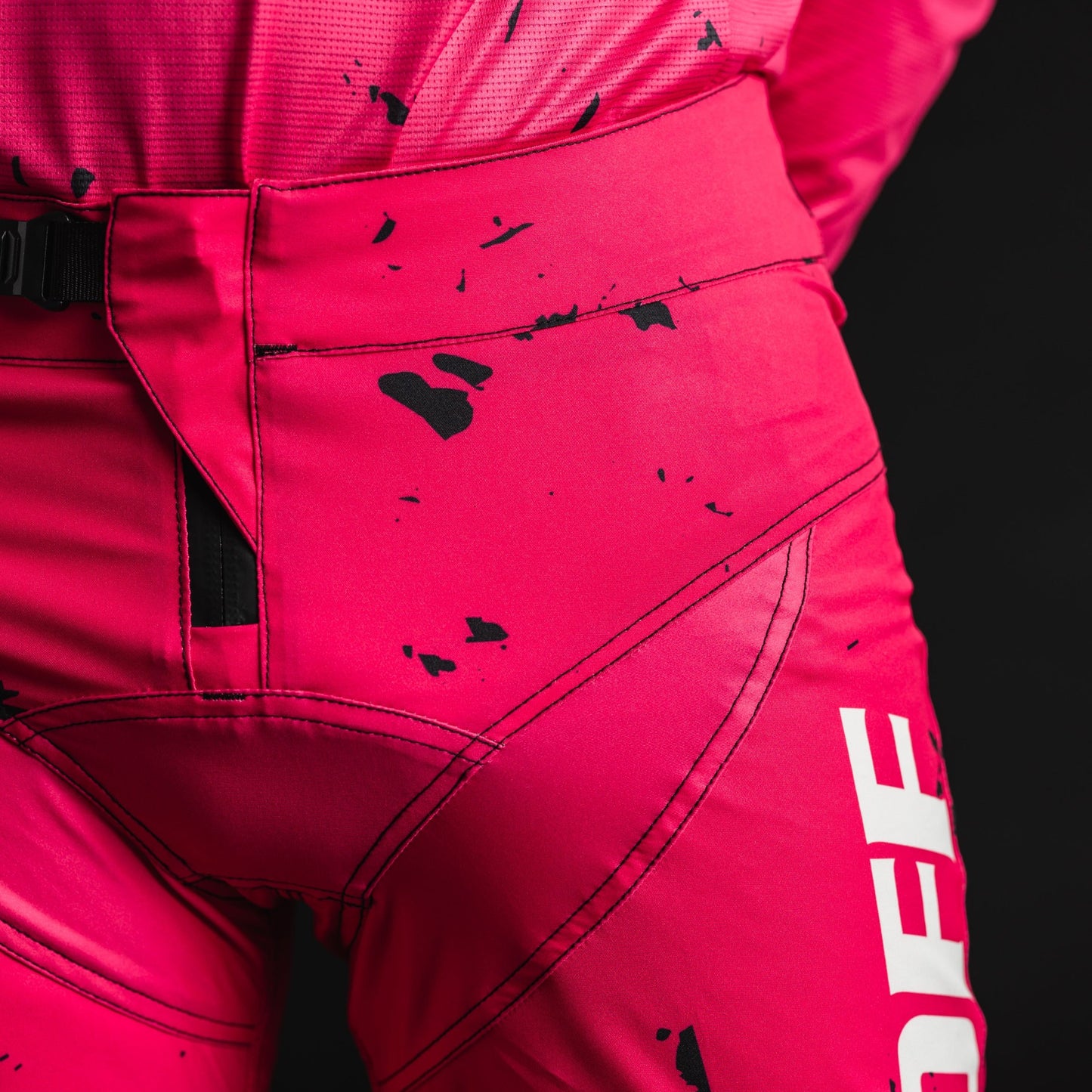 VORTEX: MAGENTA EDITION