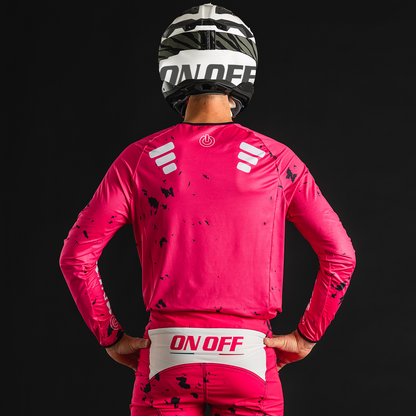 OBLIVION CARBON: MAGENTA EDITION